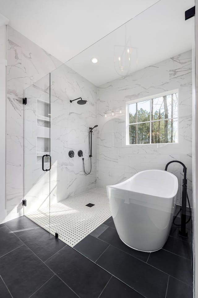 Curbless Shower Comfort